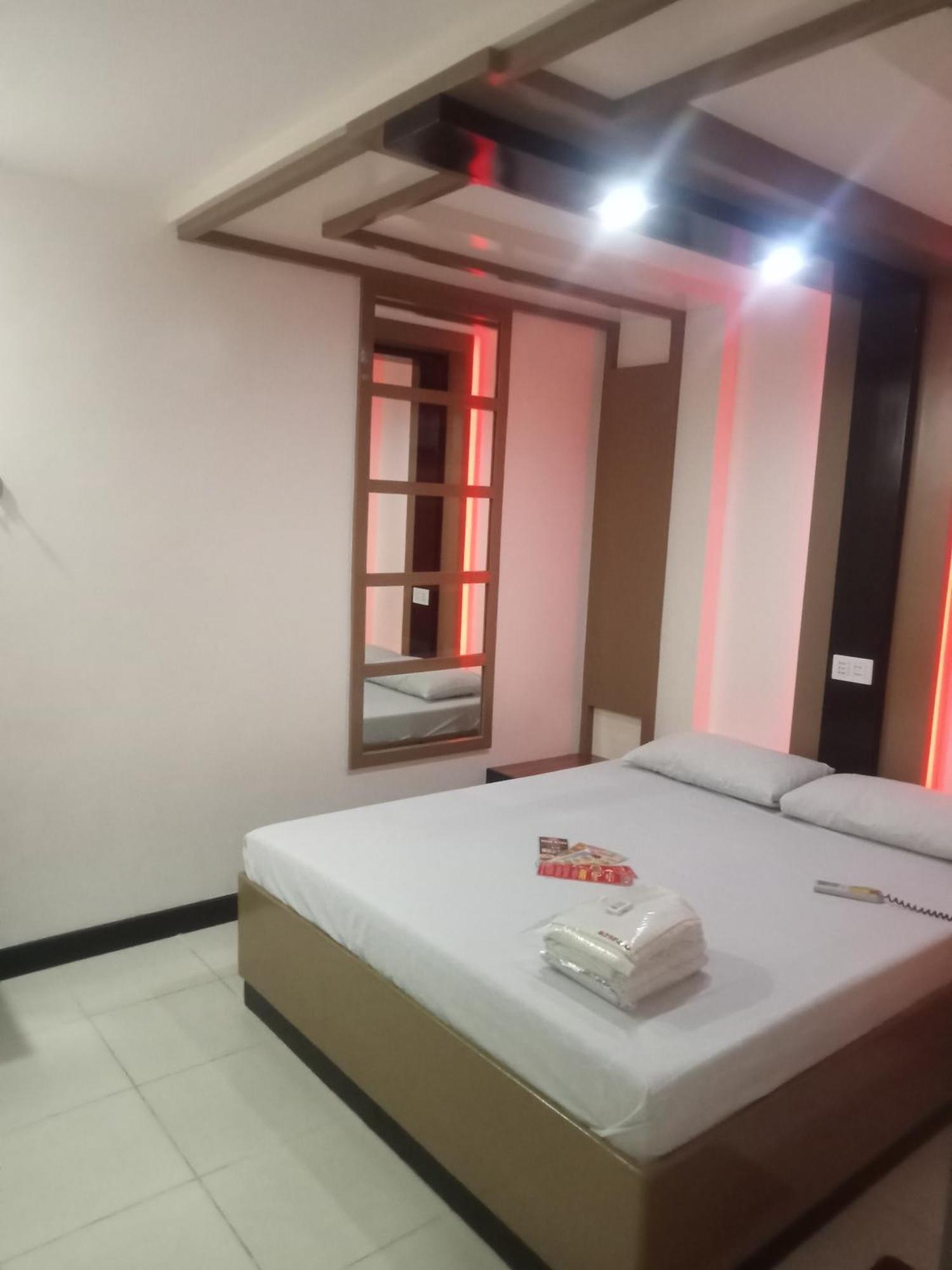 Hotel Sogo Cabanatuan Dış mekan fotoğraf