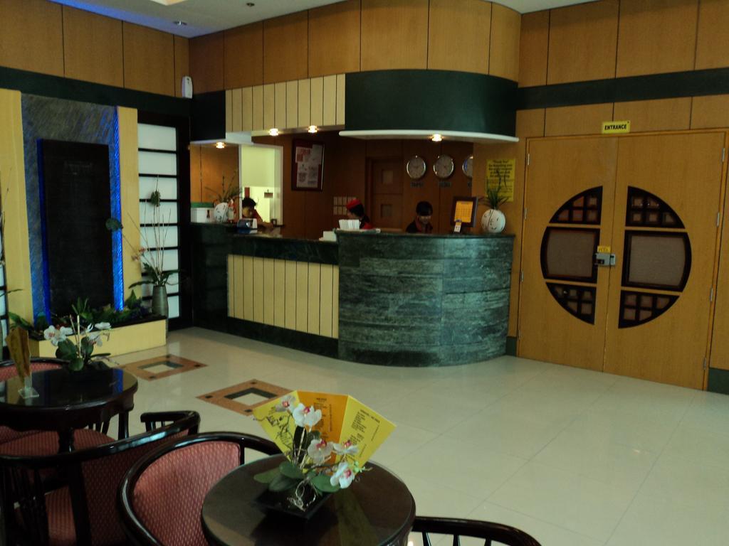 Hotel Sogo Cabanatuan Dış mekan fotoğraf
